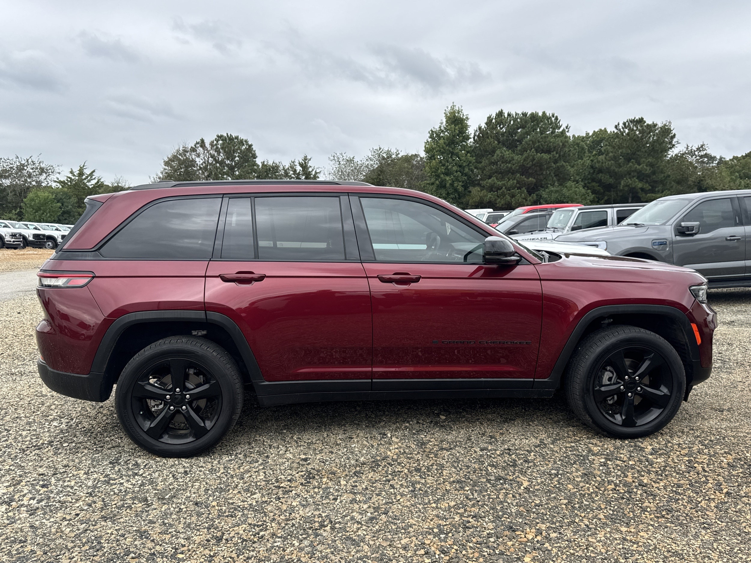 2023 Jeep Grand Cherokee Altitude