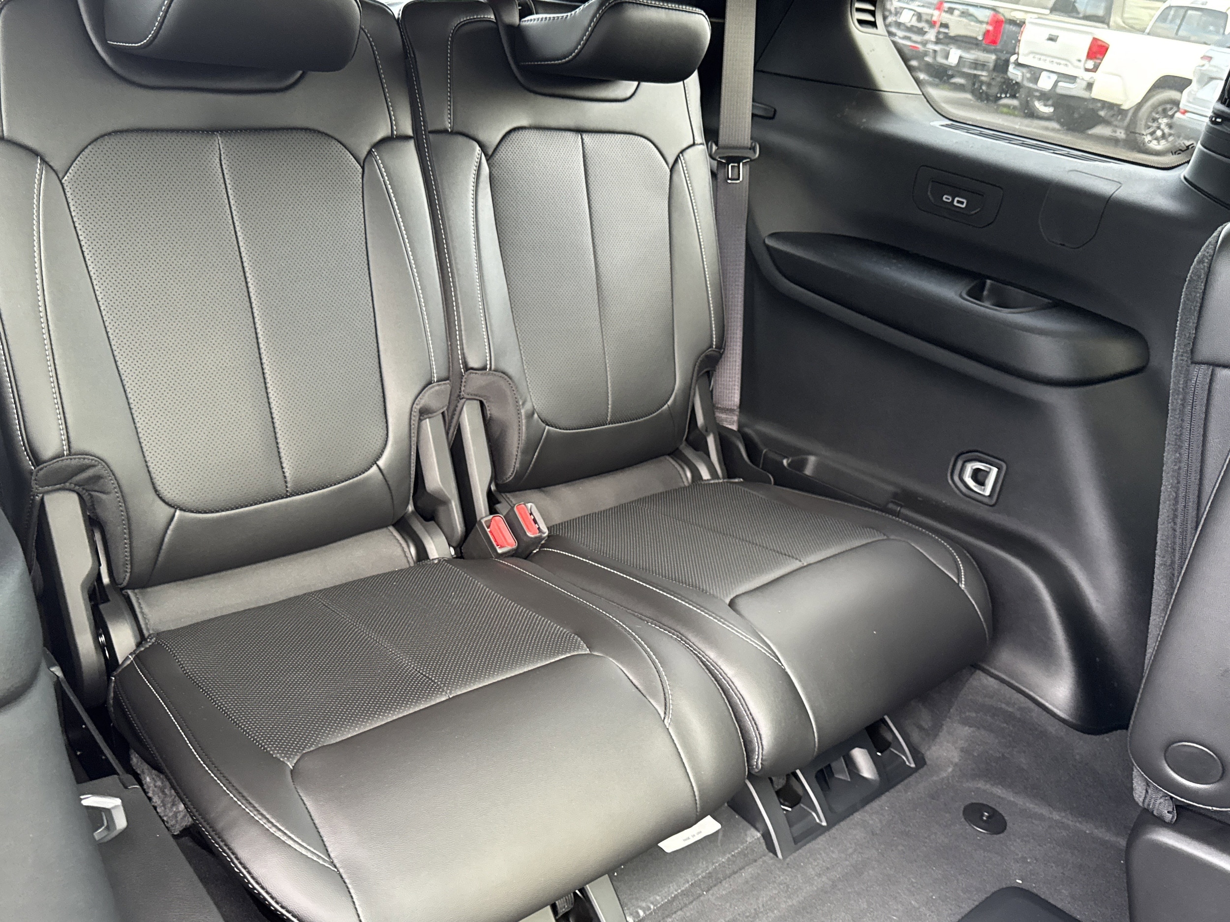 2025 Jeep Grand Cherokee L Limited - Photo 18