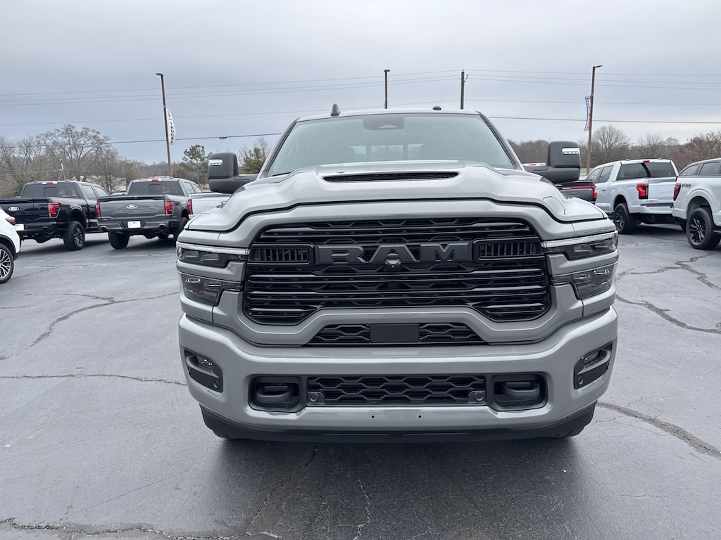 New 2026 Ram 2500 LARAMIE CREW CAB 4X4 6'4 BOX Pickup