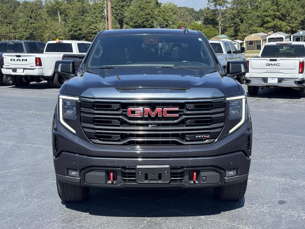 Used 2023 GMC Sierra 1500 AT4 4WD Crew Cab 147 AT4