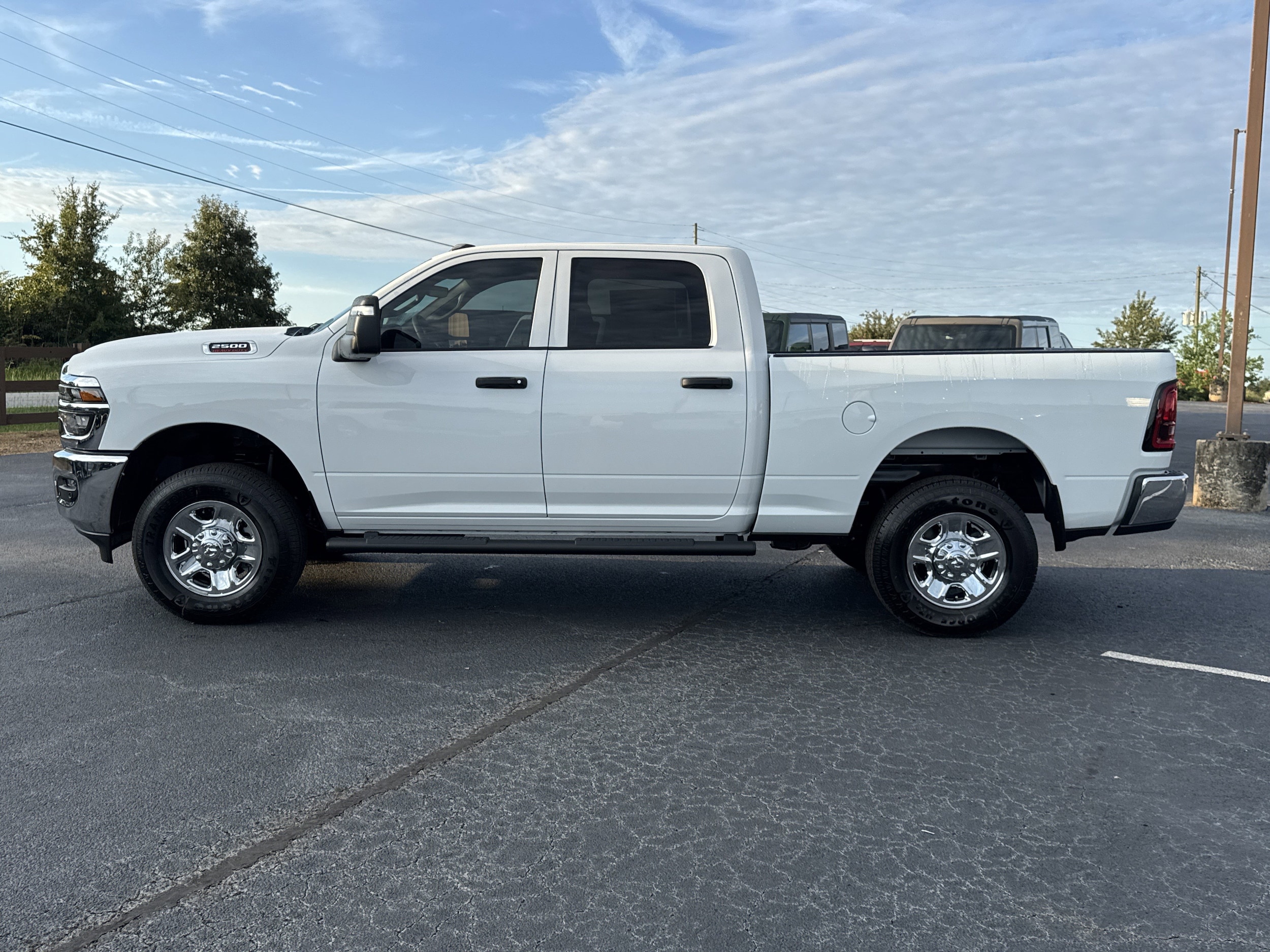 2026 RAM 2500 Tradesman - Photo 8
