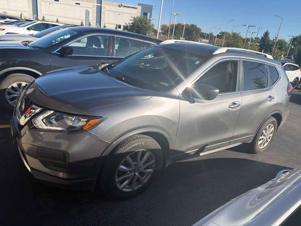  Nissan Rogue