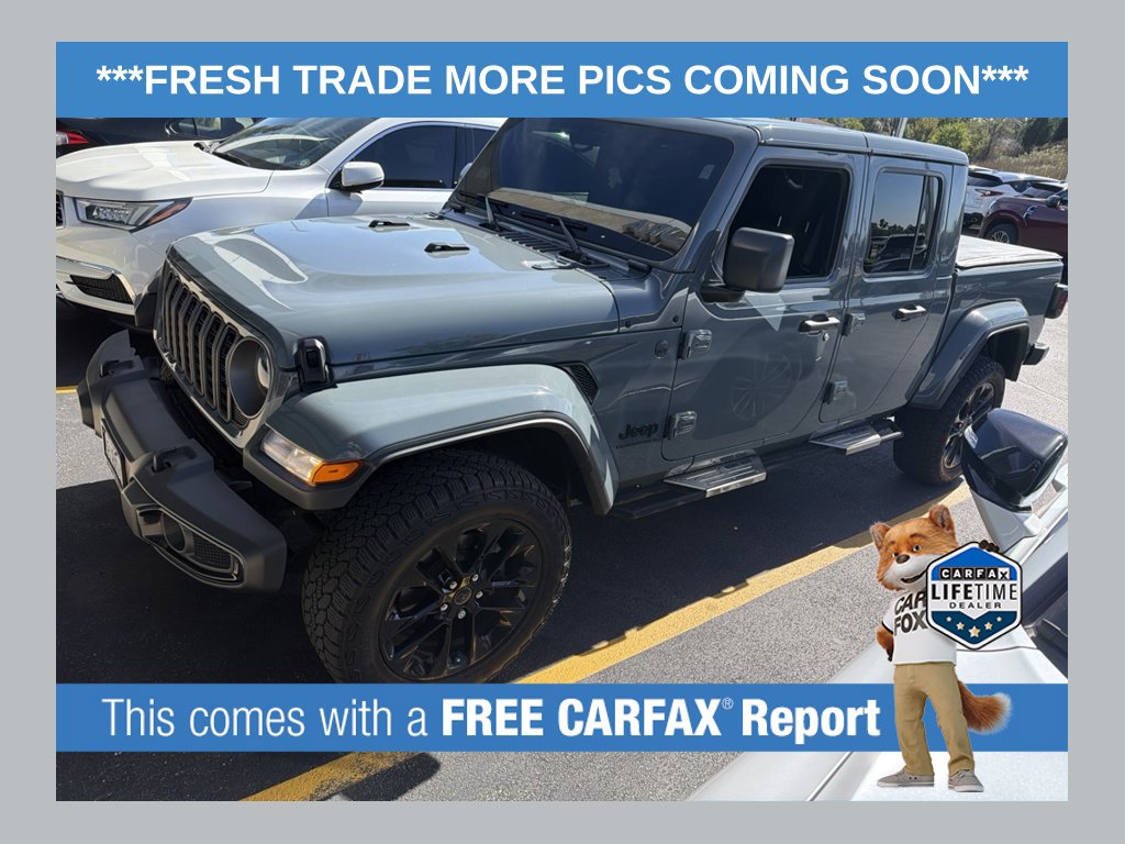 Used 2025 Jeep Gladiator Nighthawk Truck Crew Cab