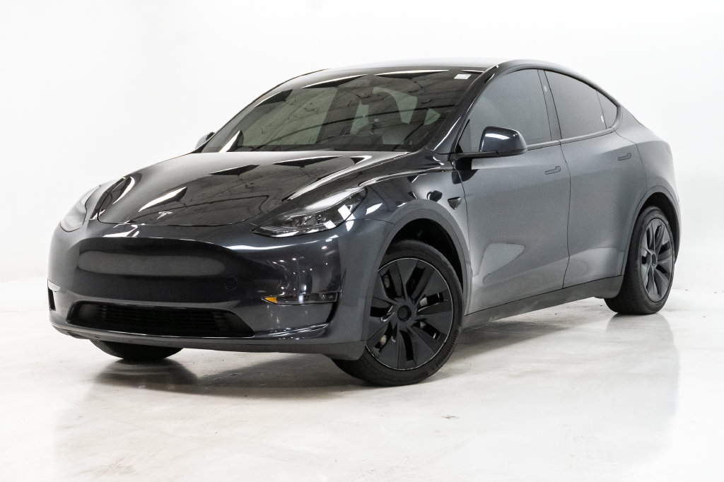 2025 Tesla Model Y
