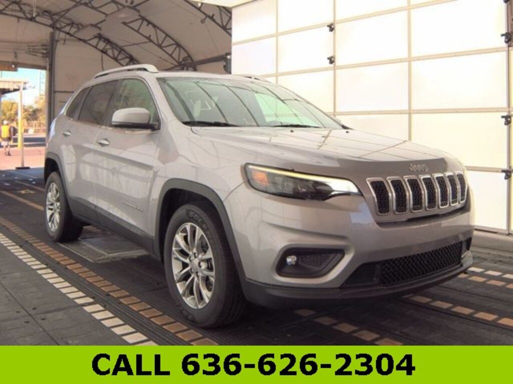 Used 2019 Jeep Cherokee Latitude Plus FWD SUV