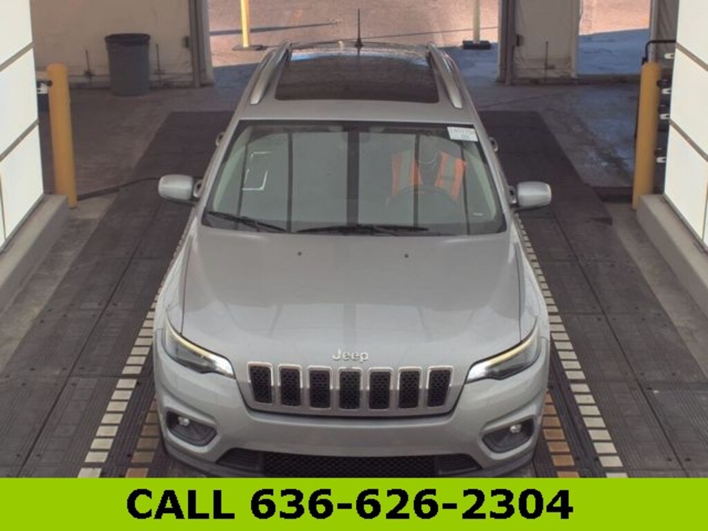 Used 2019 Jeep Cherokee Latitude Plus FWD SUV