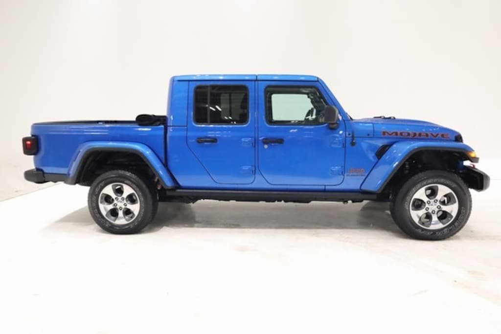 Used 2022 Jeep Gladiator Mojave Truck Crew Cab