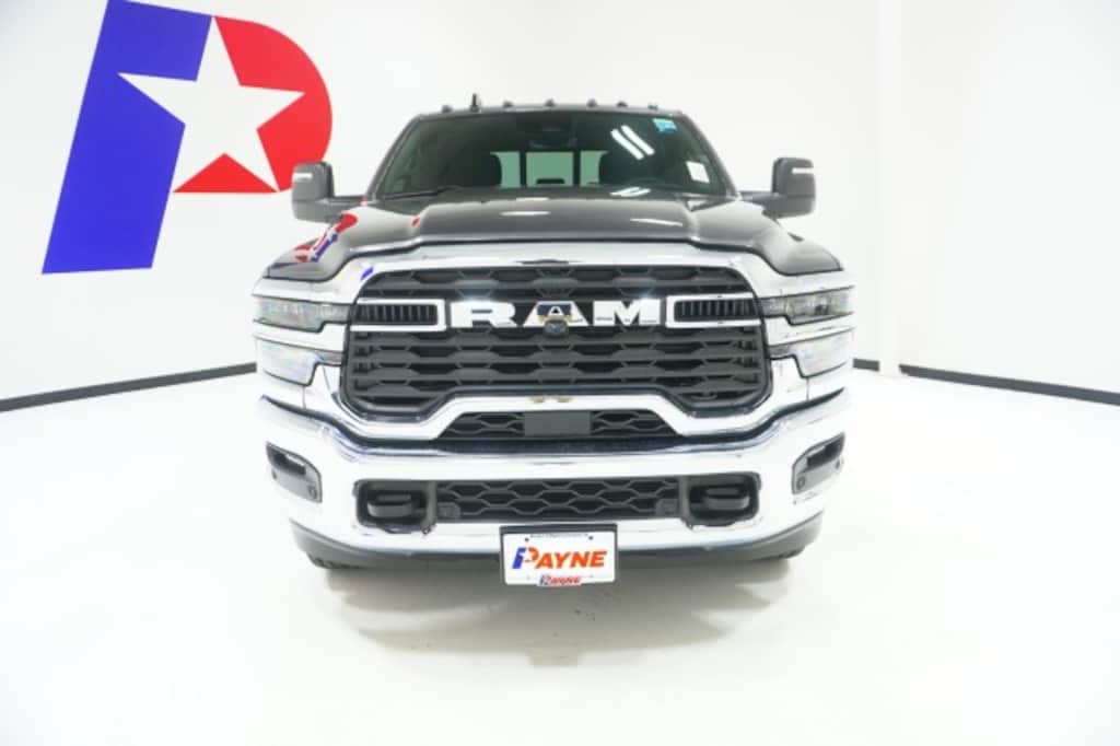 New 2027 Ram 2500 TRADESMAN CREW CAB 4X4 6'4 BOX Pickup