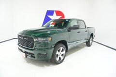 2027 Ram 1500 Express Pickup