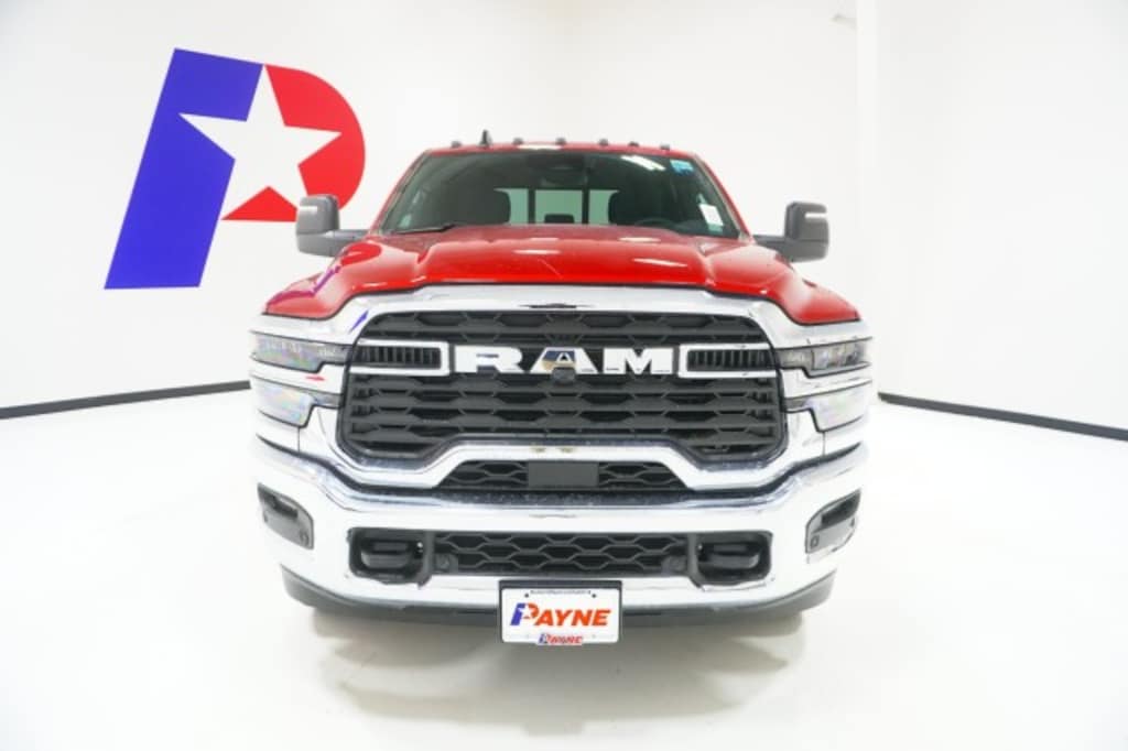 New 2027 Ram 3500 TRADESMAN CREW CAB 4X4 8' BOX Pickup