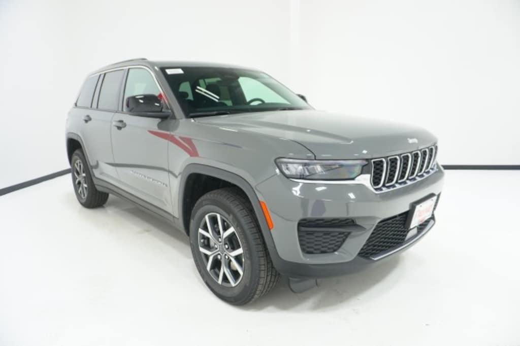 New 2027 Jeep Grand Cherokee LAREDO X 4X2 Sport Utility