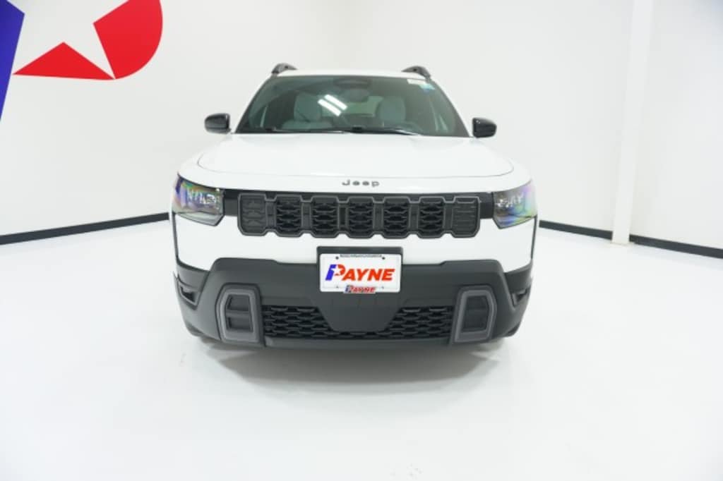 New 2026 Jeep Cherokee LAREDO 4X4 Sport Utility