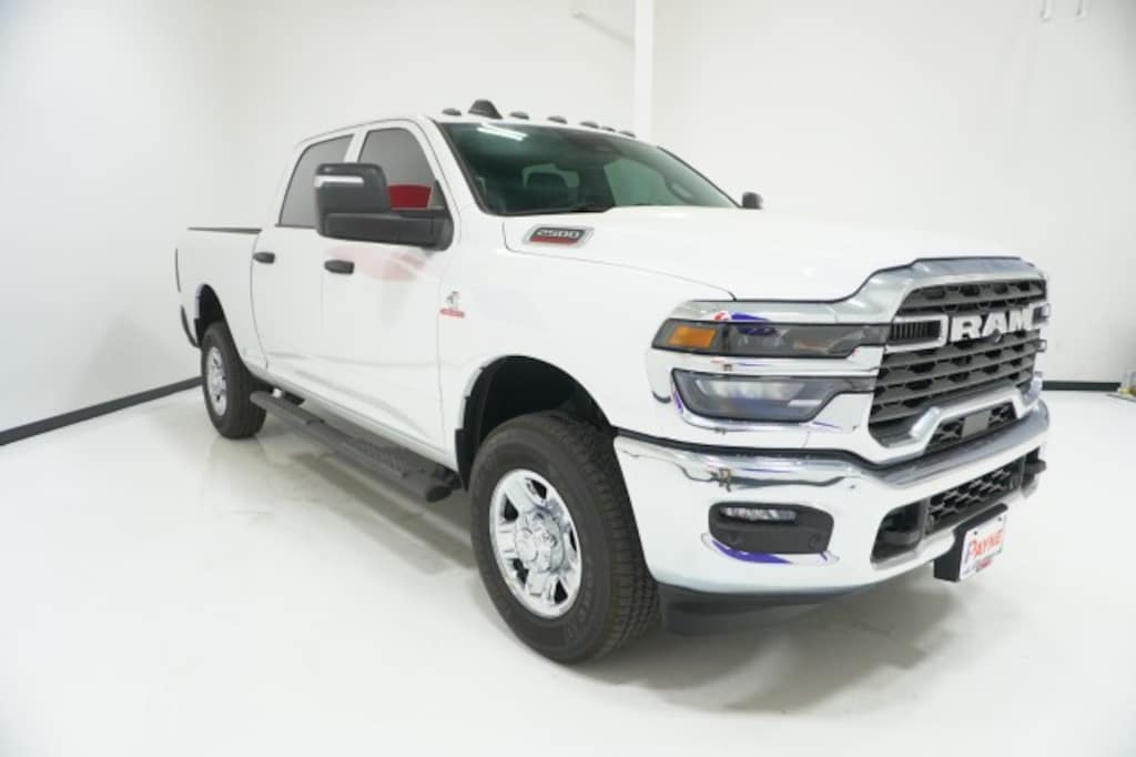 New 2027 Ram 2500 TRADESMAN CREW CAB 4X4 6'4 BOX Pickup