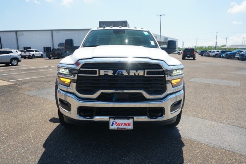 New 2026 Ram 4500 Chassis Cab TRADESMAN REGULAR 4X4 84' CA Pickup