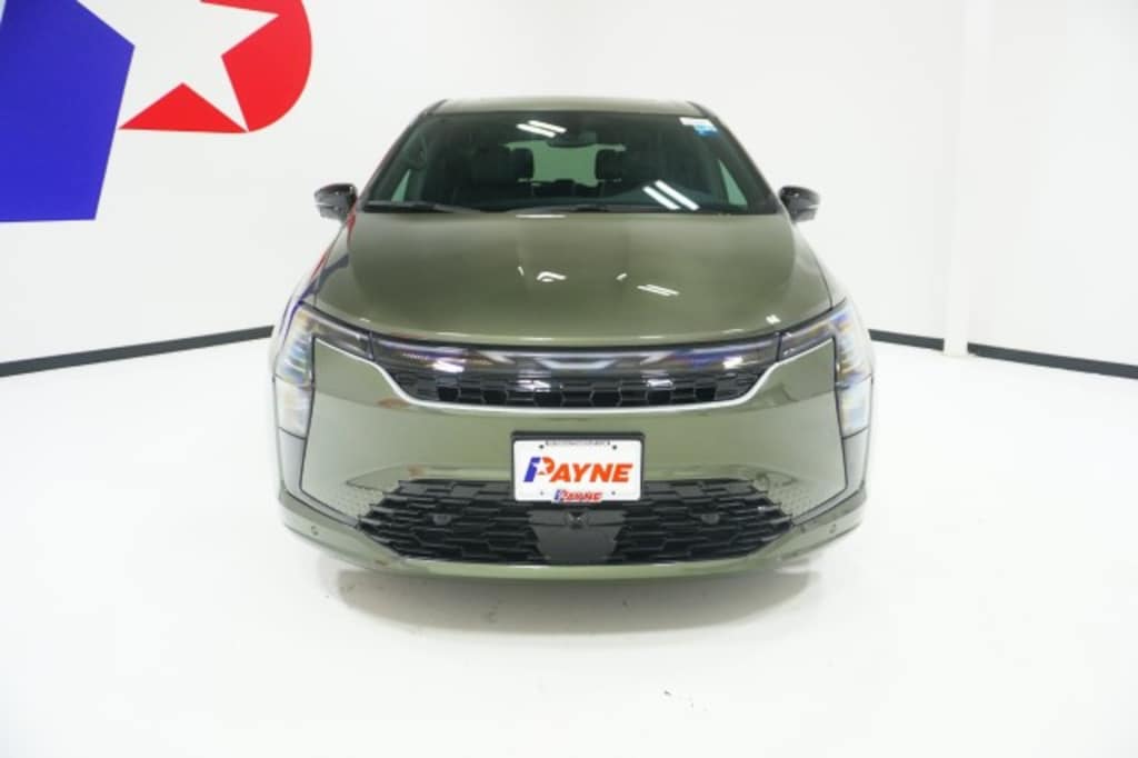 New 2027 Chrysler Pacifica LIMITED Passenger Van