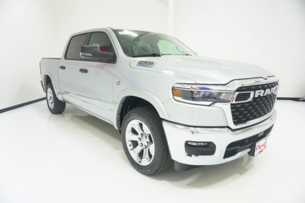 New 2026 Ram 1500 LONE STAR CREW CAB 4X2 5'7 BOX Pickup