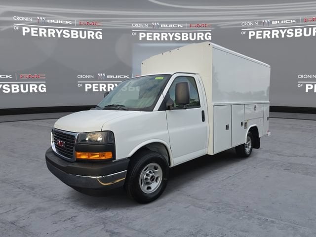 2026 GMC Savana Cutaway Work Van