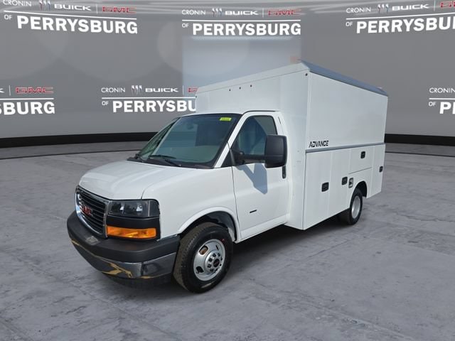 2026 GMC Savana Cutaway Work Van