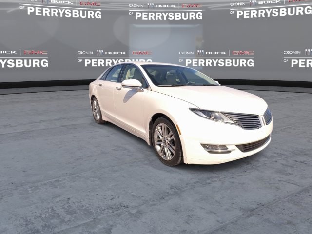 Used 2013 Lincoln MKZ Base with VIN 3LN6L2GK7DR811672 for sale in Perrysburg, OH