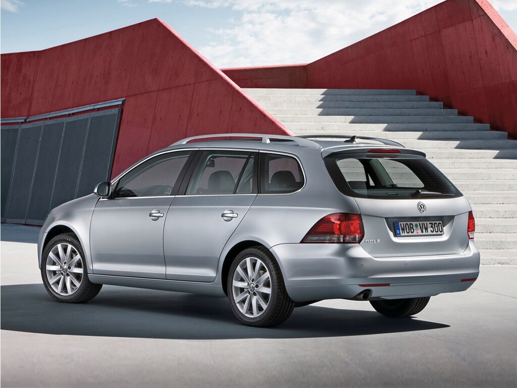 Used 2011 Volkswagen Jetta Sportwagen 2.5L S Wagon