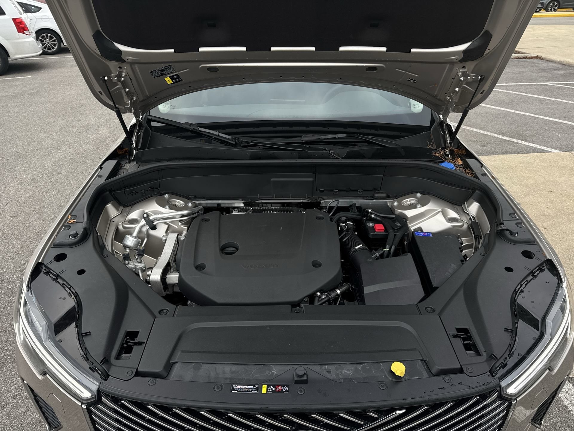 2026 Volvo XC90 Plus - Photo 31