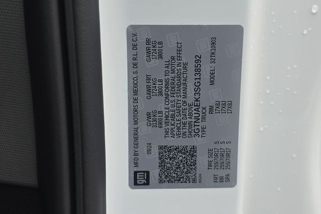 2025 GMC Sierra 1500 Pro - Photo 28