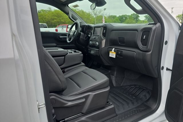 2025 GMC Sierra 1500 Pro - Photo 23