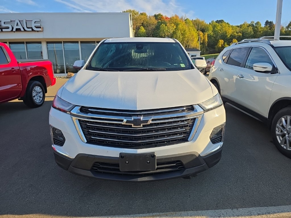 Used 2023 Chevrolet Traverse LT Cloth SUV