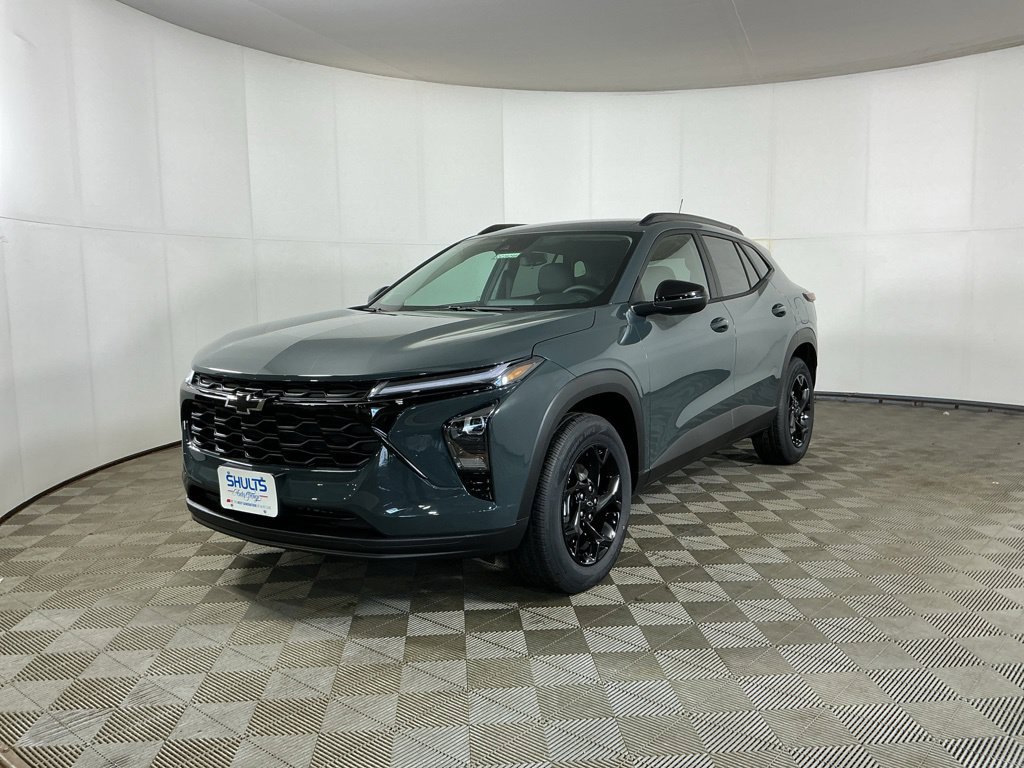 New 2026 Chevrolet Trax LT SUV