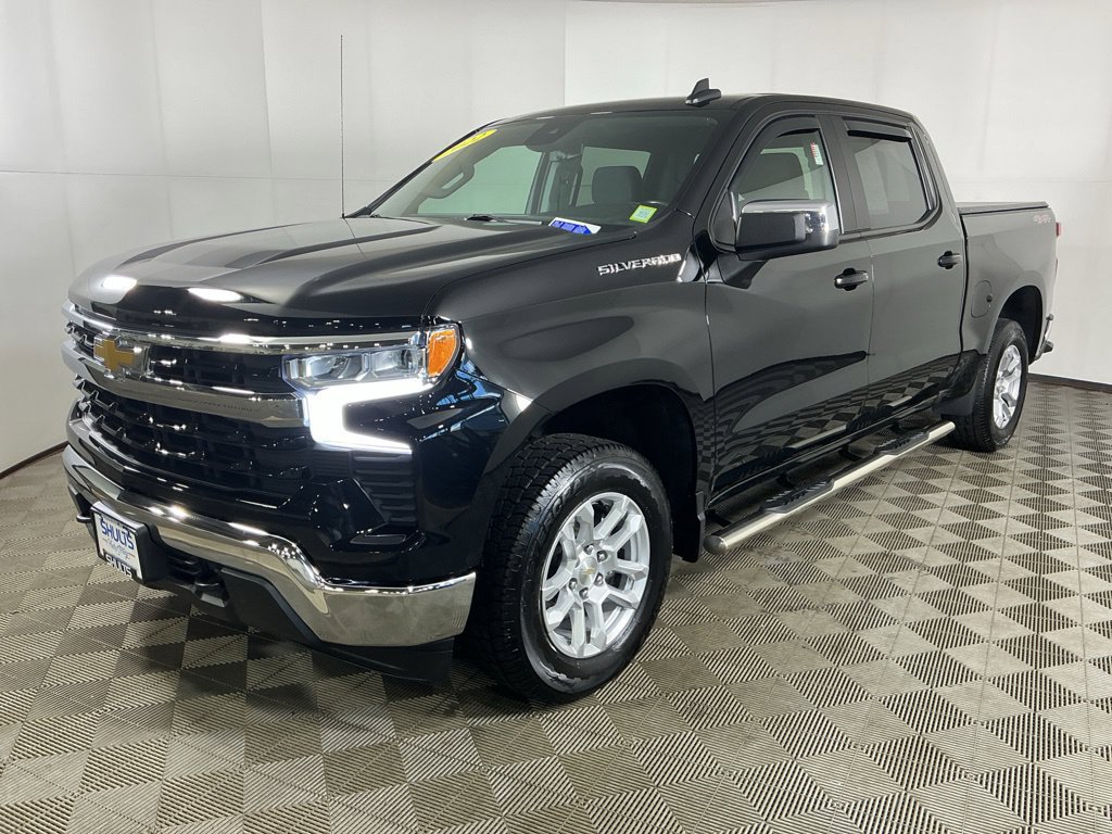 Used 2022 Chevrolet Silverado 1500 LT Truck