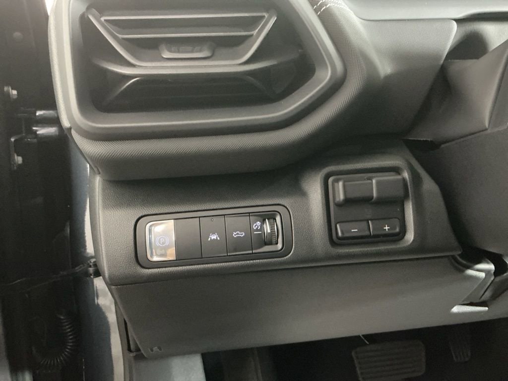 2026 Chevrolet Silverado EV LT - Photo 12
