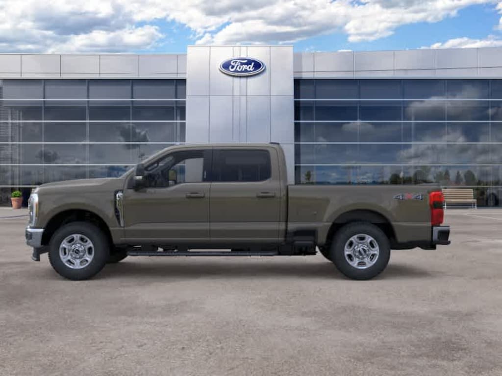 New 2026 Ford F-350 Truck Crew Cab