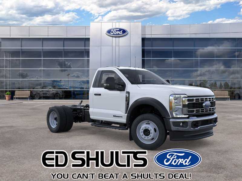 2026 Ford F-550 Super Duty Chassis Cab XL