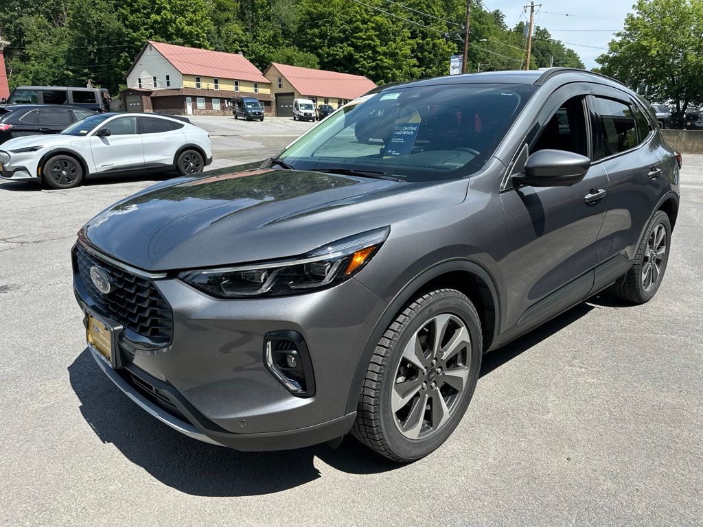 2023 Ford Escape