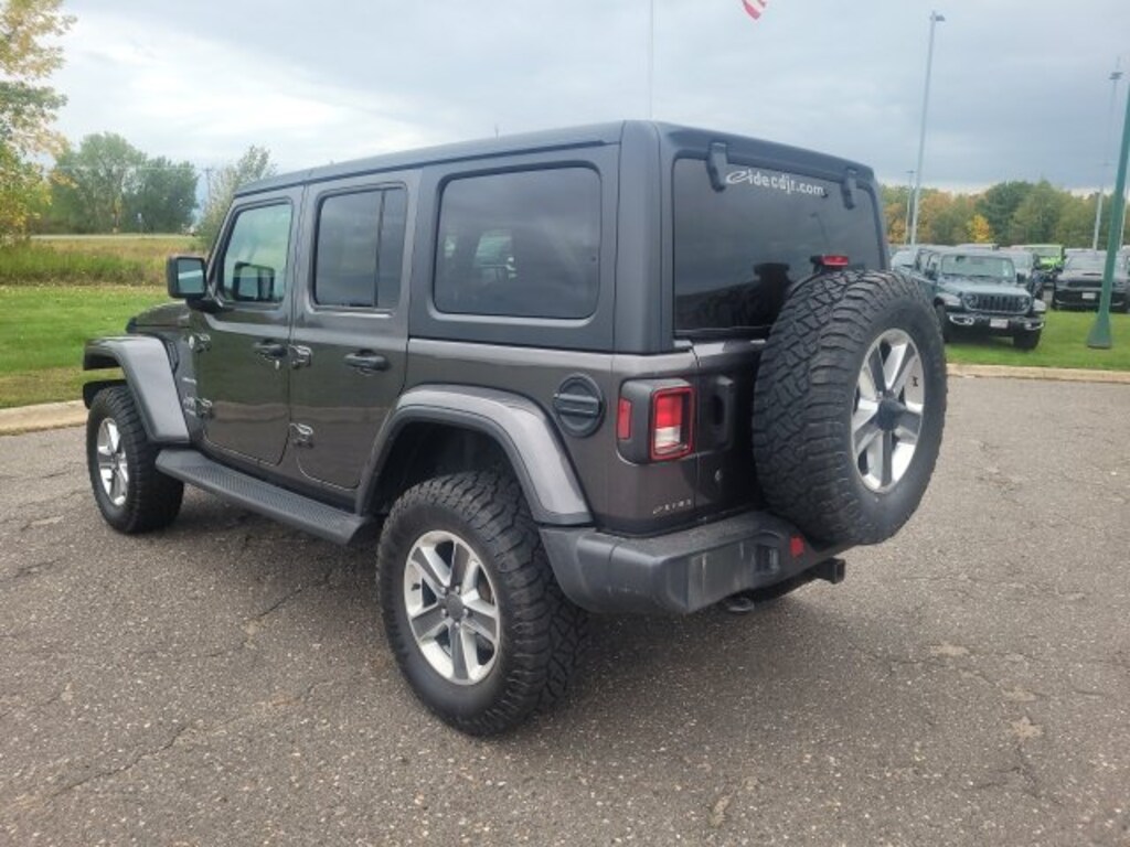 Used 2019 Jeep Wrangler Unlimited Sahara SUV