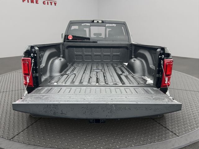 2026 RAM 3500 Laramie - Photo 22