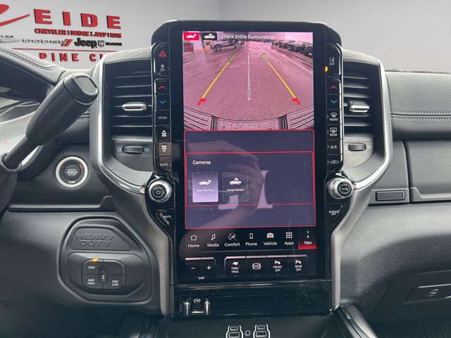 2026 RAM 3500 Laramie - Photo 18