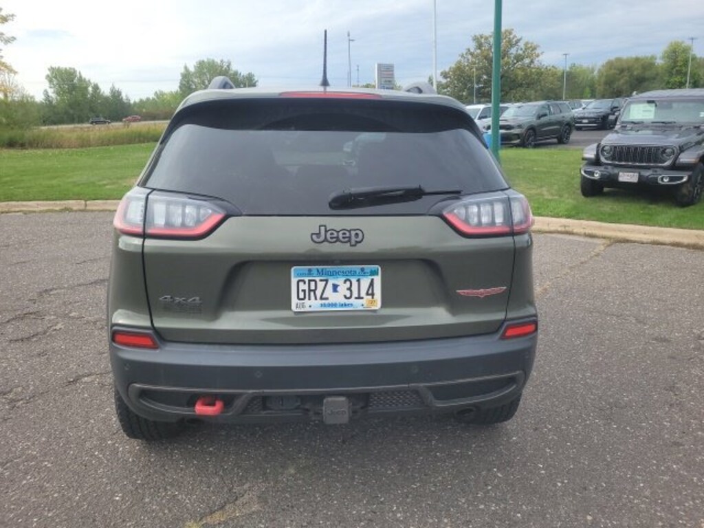 Used 2021 Jeep Cherokee Trailhawk SUV