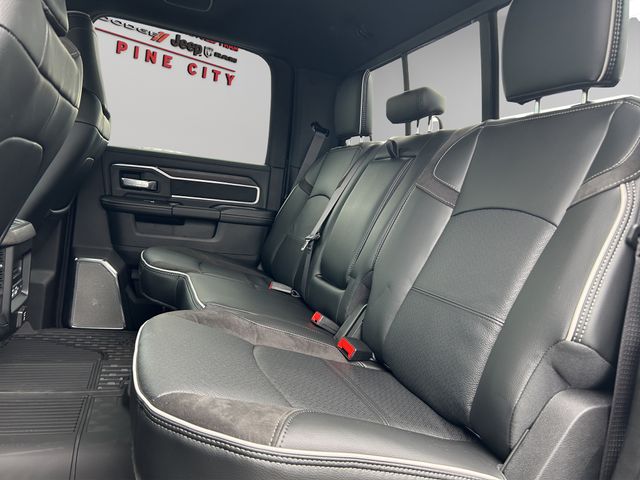 2026 RAM 3500 Laramie - Photo 13