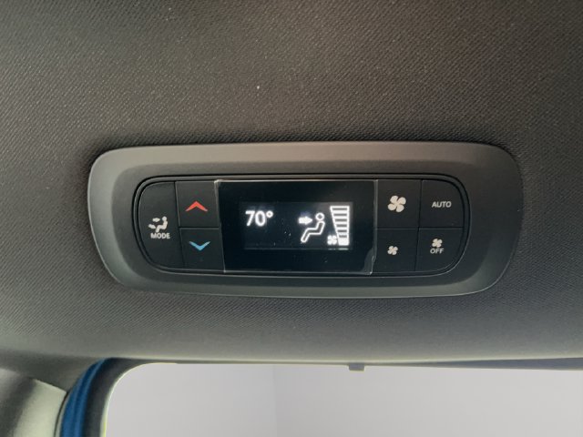 New 2027 Chrysler Pacifica Select Passenger Van