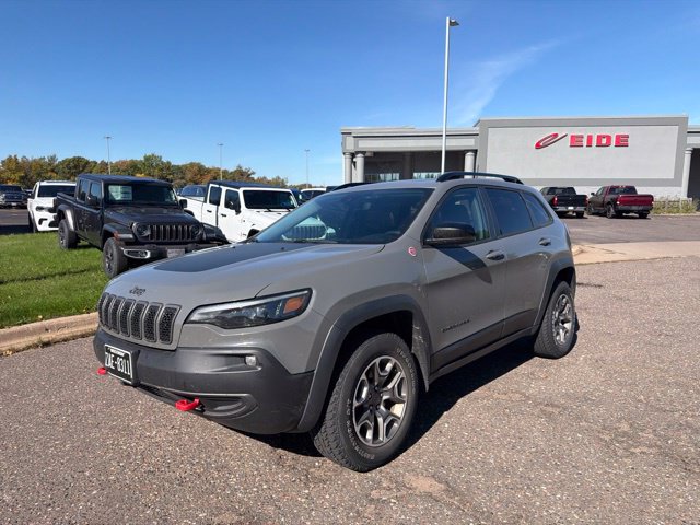 Used 2022 Jeep Cherokee Trailhawk SUV