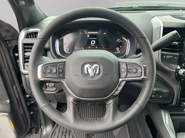 2026 RAM 3500 Laramie - Photo 10