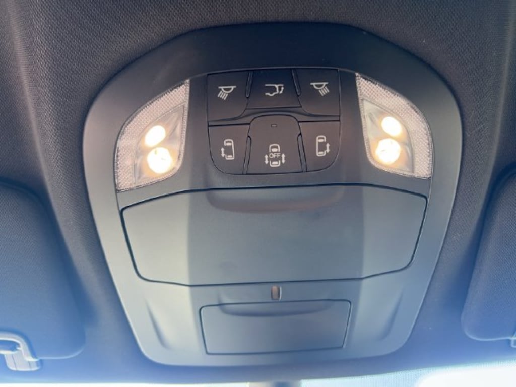 New 2027 Chrysler Pacifica Select Passenger Van