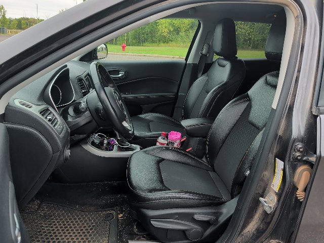 Used 2018 Jeep Compass Latitude with VIN 3C4NJDBB4JT403783 for sale in Pine City, Minnesota