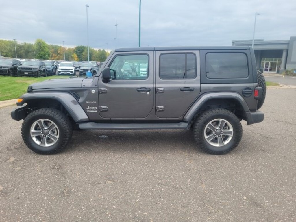 Used 2019 Jeep Wrangler Unlimited Sahara SUV