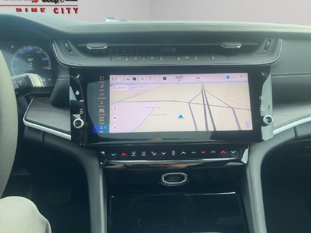 New 2026 Jeep Grand Cherokee Limited Sport Utility
