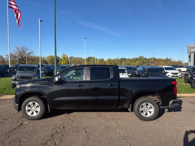 Used 2019 Chevrolet Silverado 1500 LT with VIN 1GCUYDED5KZ233187 for sale in Pine City, Minnesota