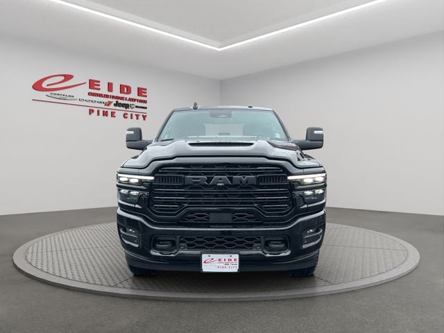 2026 RAM 3500 Laramie - Photo 8