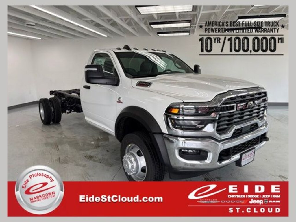 New 2026 Ram 5500 Chassis Cab TRADESMAN REGULAR 4X4 108' CA Pickup