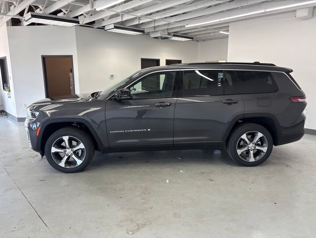 New 2026 Jeep Grand Cherokee L LIMITED 4X4 Sport Utility